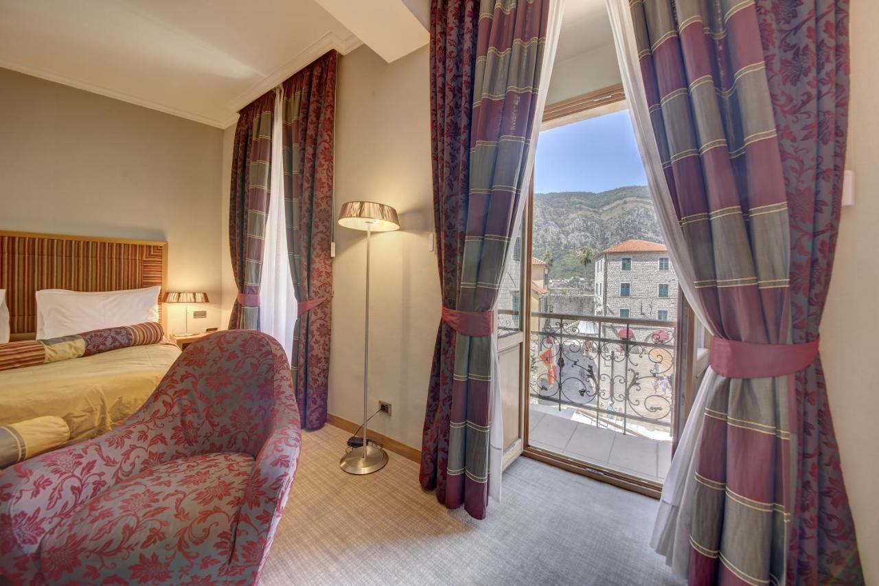 Hotel Vardar Kotor Exteriör bild