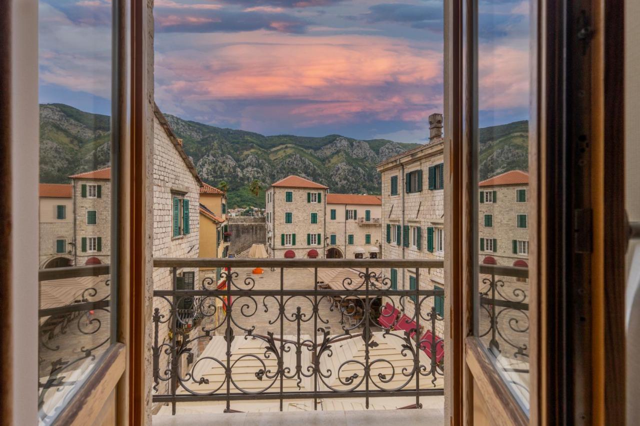 Hotel Vardar Kotor Exteriör bild