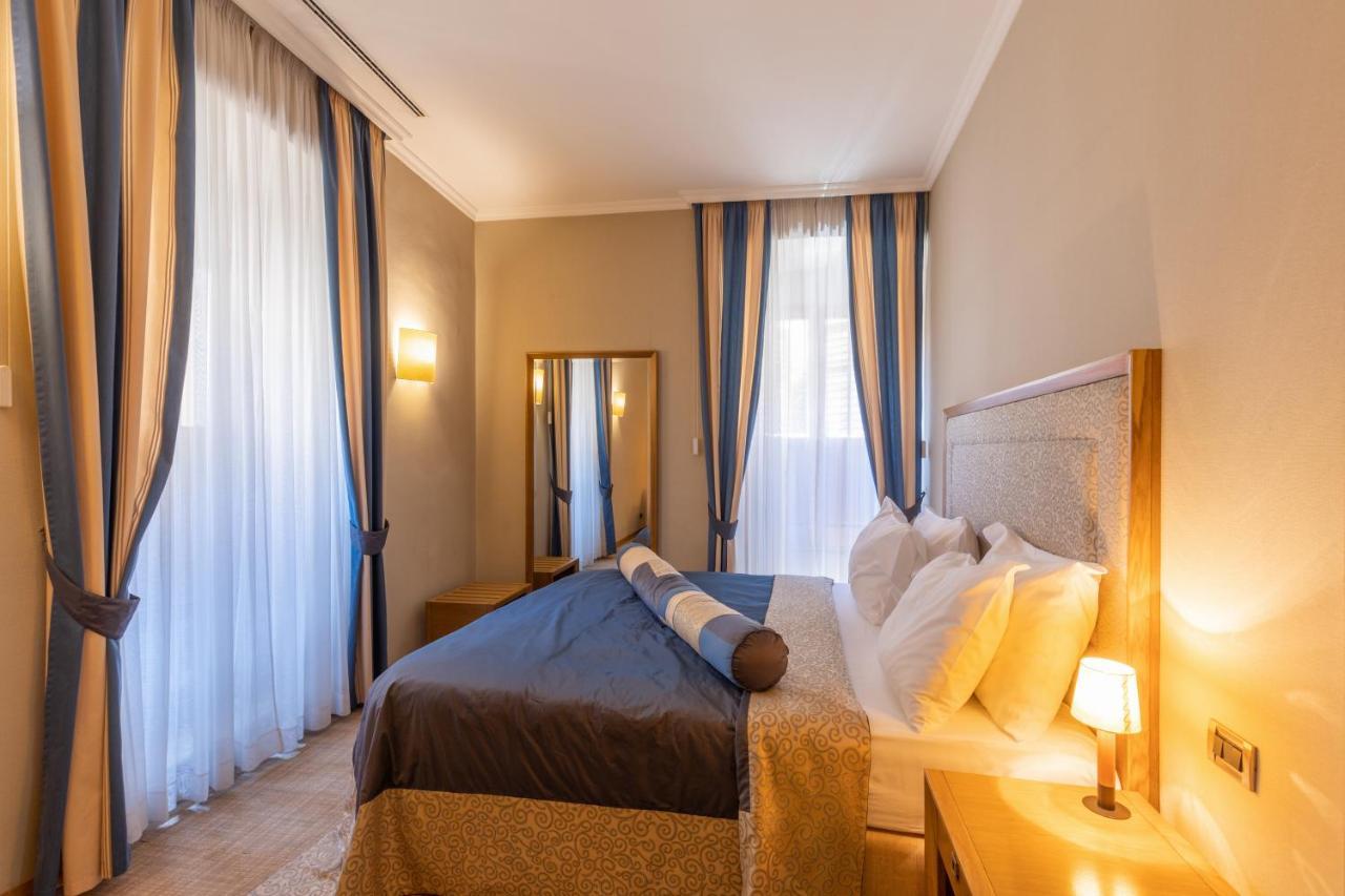 Hotel Vardar Kotor Exteriör bild